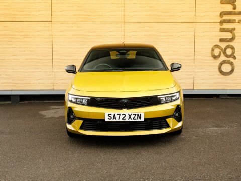 Vauxhall Astra Astra Gs Line T SA72XZN Yellow #5