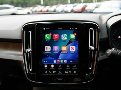Volvo C40 Core Black #34