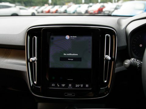 Volvo C40 Core Black #26