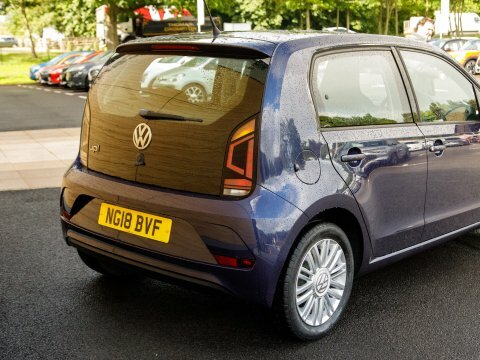 Volkswagen Up Move Up White #8