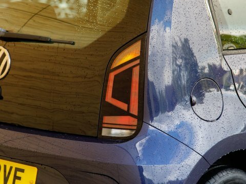 Volkswagen Up Move Up White #9