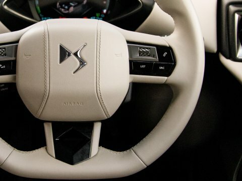 DS DS 3 100Kw E-tense Ultra Prestige 50Kwh Grey #19