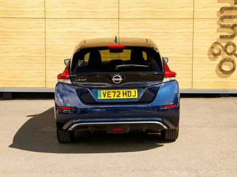 Nissan Leaf Hatchback Blue #6