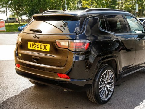 Jeep Compass 1.5 T4 E-torque Hybrid Altitude Dct Black #8