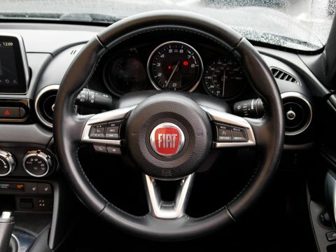Fiat 124 Spider Red #19
