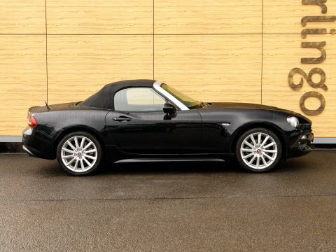 Fiat 124 Spider Red #12