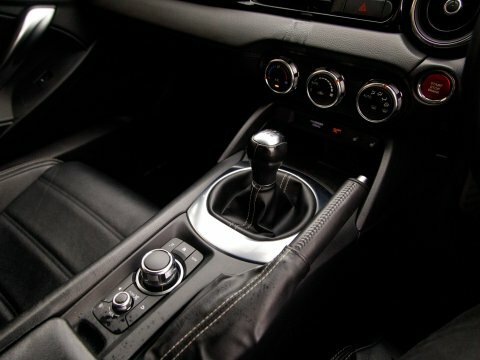 Fiat 124 Spider Red #29