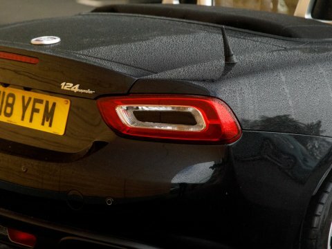 Fiat 124 Spider Red #9