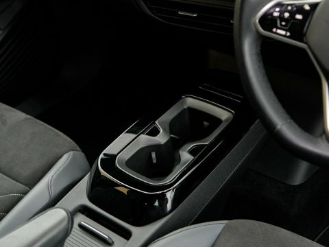 Volkswagen ID.4 Max Black #40
