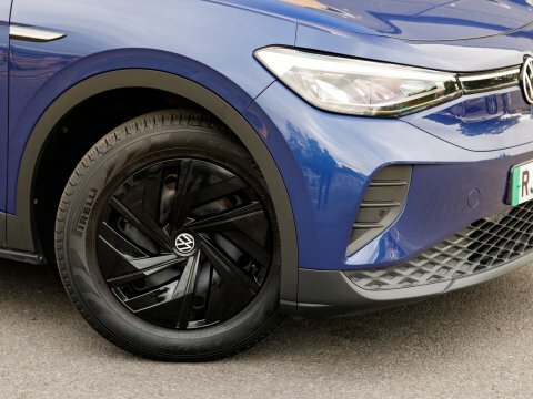 Volkswagen ID.4 Max Black #11