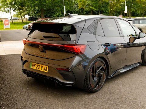 Cupra Born E-boost V3 Blue #8