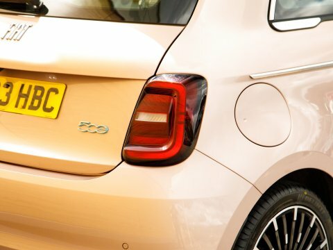Fiat 500E 500E Red Black #10