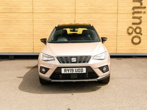 Seat Arona Suv RY19UOD Gold #5