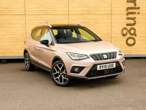 Seat Arona Suv RY19UOD Gold