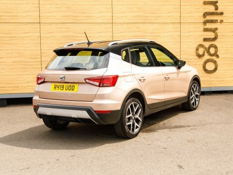Seat Arona Suv RY19UOD Gold #2