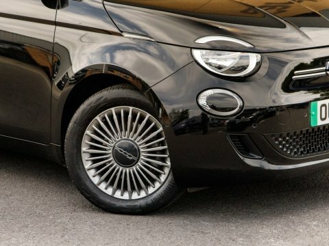 Fiat 500E 42Kwh Icon Black #11