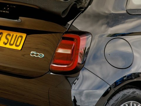 Fiat 500E 42Kwh Icon Black #9