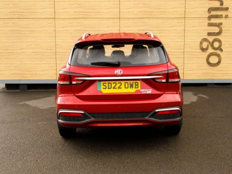 MG MG5 Estate Red #6