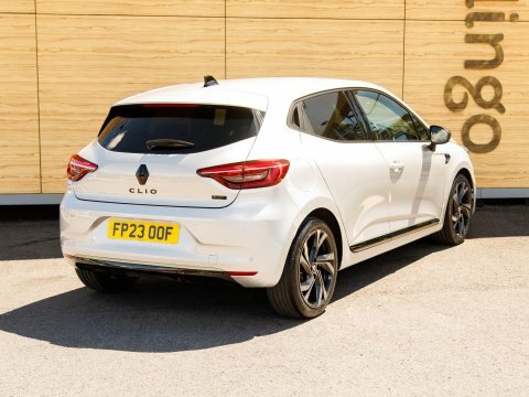 Renault Clio Hatchback FP23OOF Silver #2