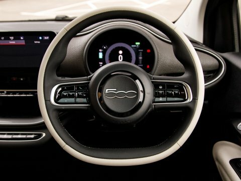 Fiat 500E 87Kw Icon 42Kwh Black #21