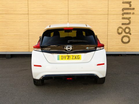 Nissan Leaf Hatchback White #6