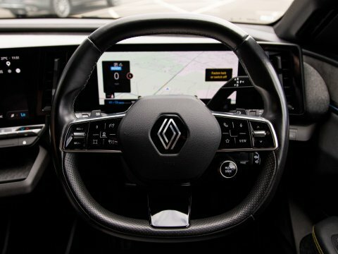 Renault Megane Hatchback Techno Ev60 220Hp Optimum Charge 20232 White #22