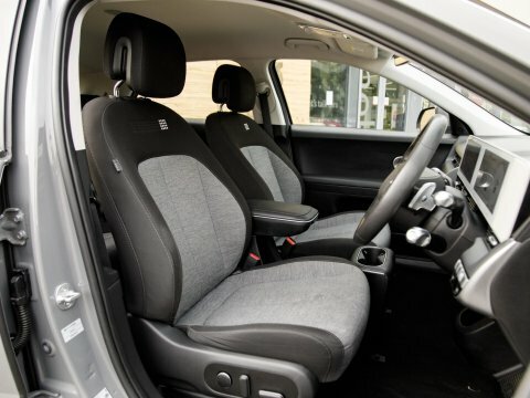 Hyundai Ioniq 5 Hatchback White #37