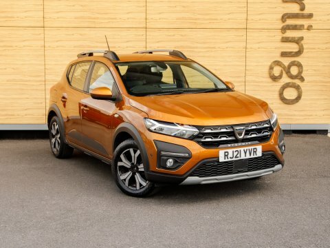 Dacia Sandero Stepway Hatchback Orange