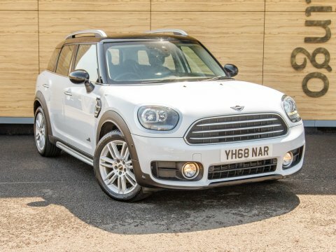 Mini Countryman Countryman Cooper D All4 Exclusive White