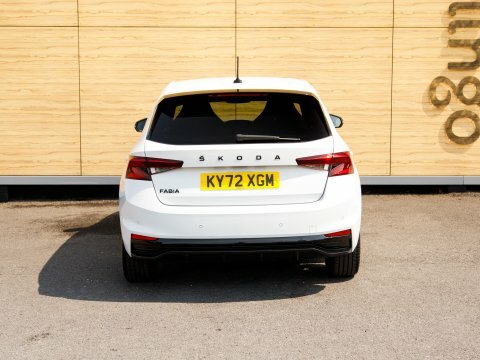 Skoda Fabia Hatchback White #6