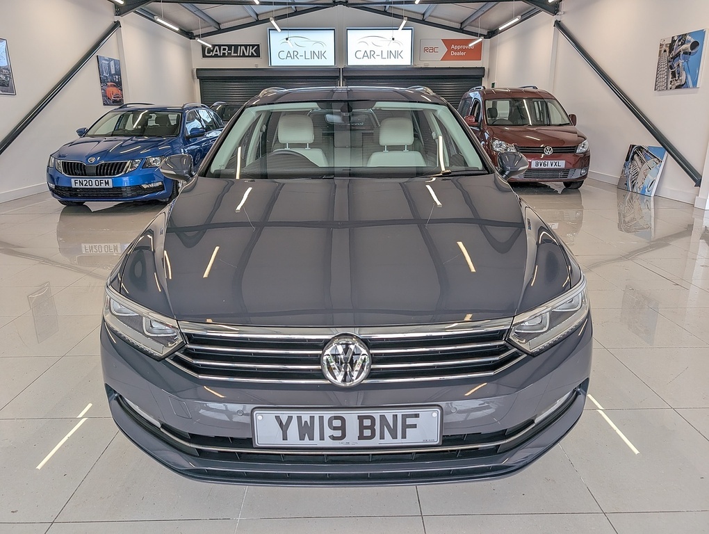 Volkswagen Passat Tdi Se Business YW19BNF Grey #4