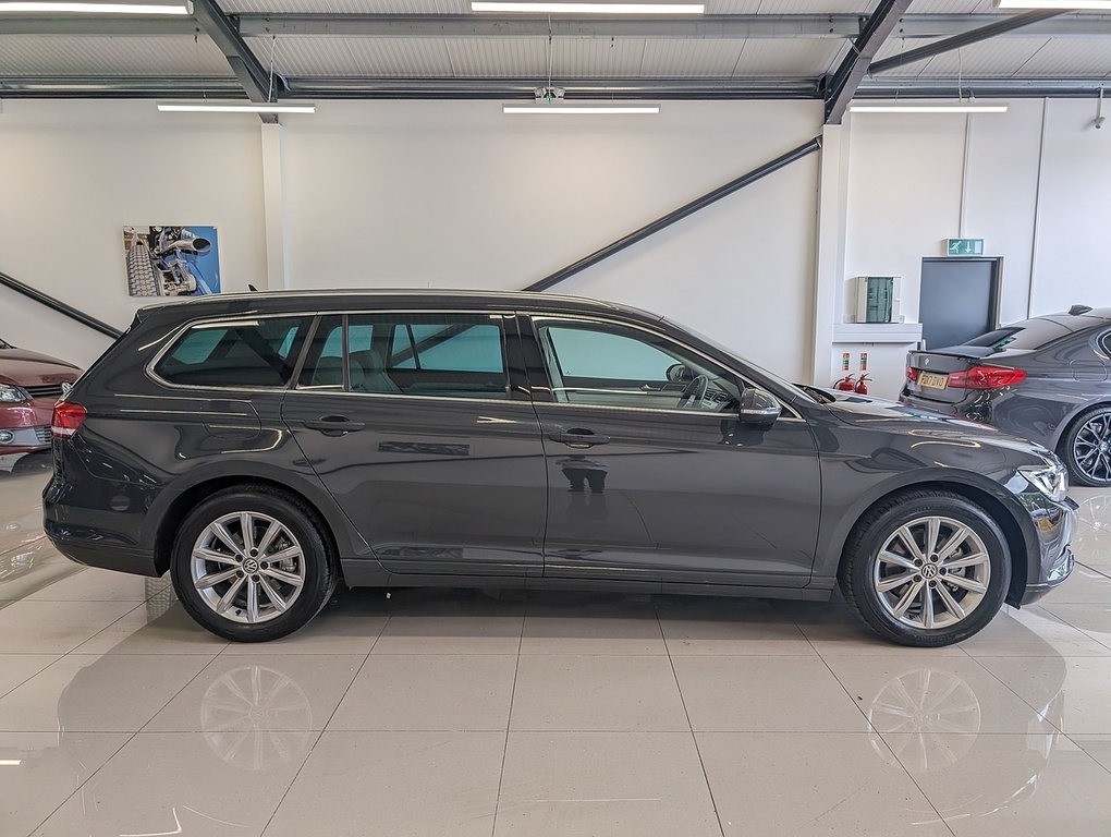 Volkswagen Passat Tdi Se Business YW19BNF Grey #6