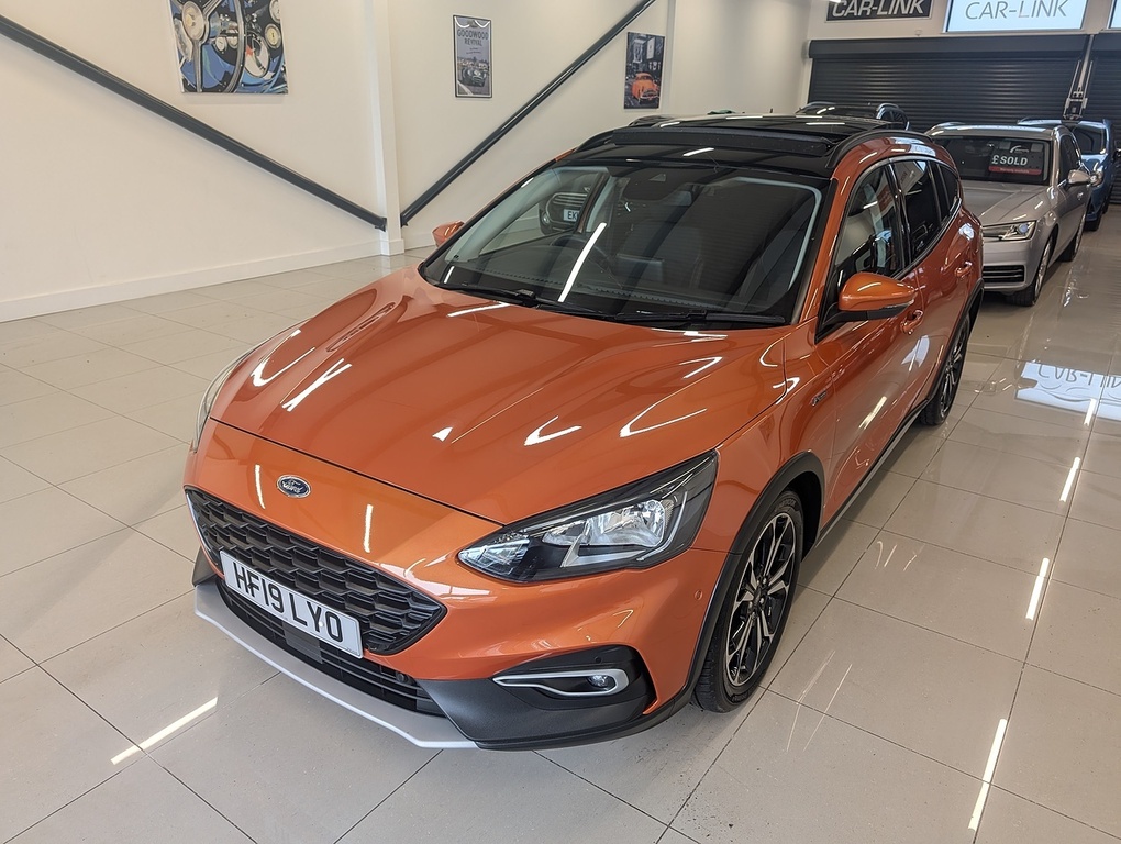 Ford Focus T Ecoboost Active X HF19LYO Orange #2