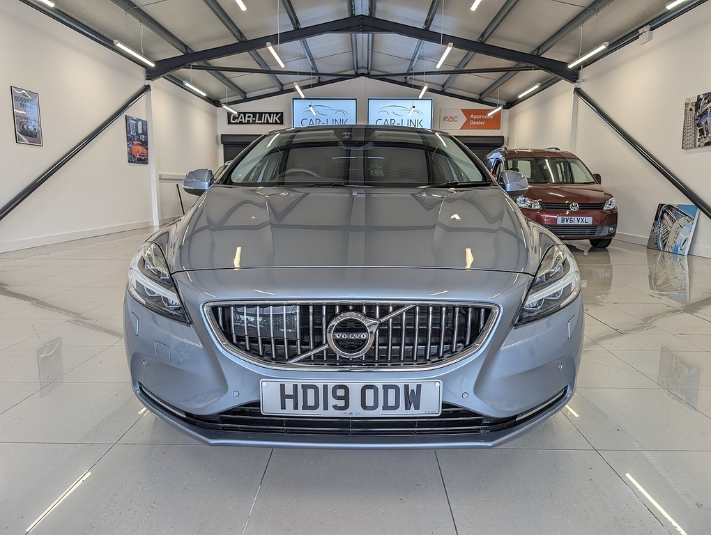Volvo V40 T3 Inscription Edition HD19ODW Blue #4