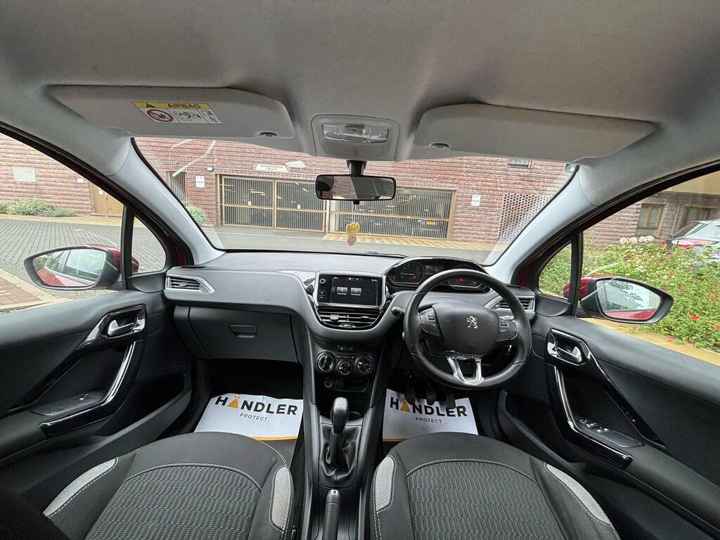Peugeot 208 1.2 Puretech Active Euro 6 Red #3
