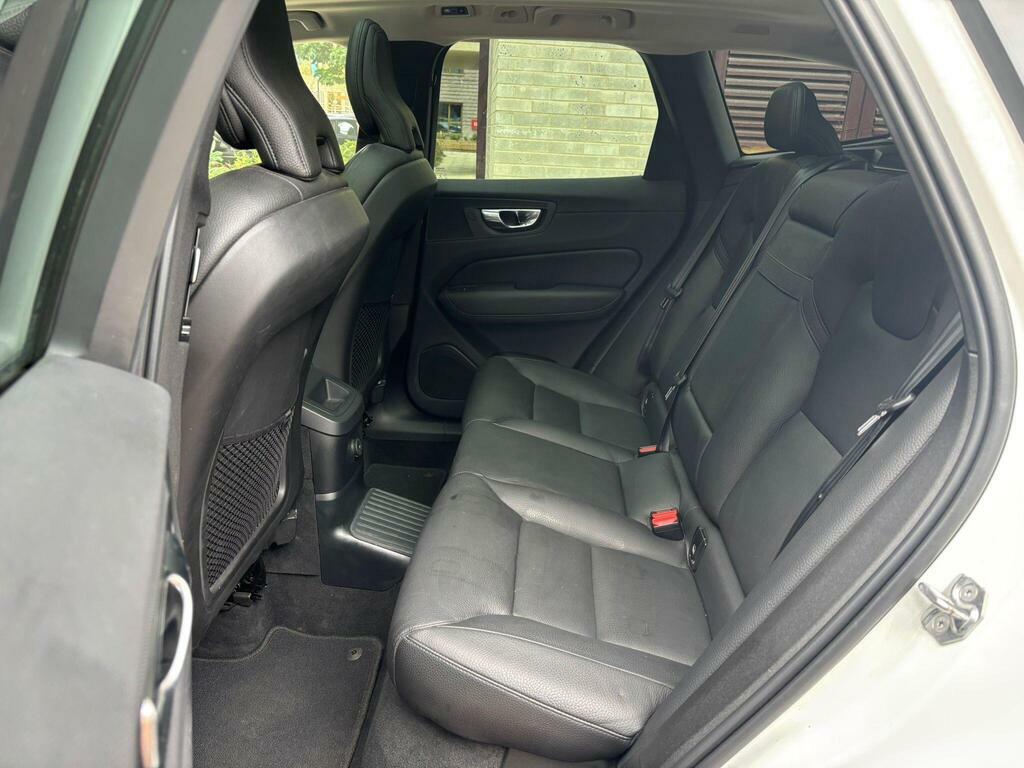 Volvo XC60 Suv Black #39