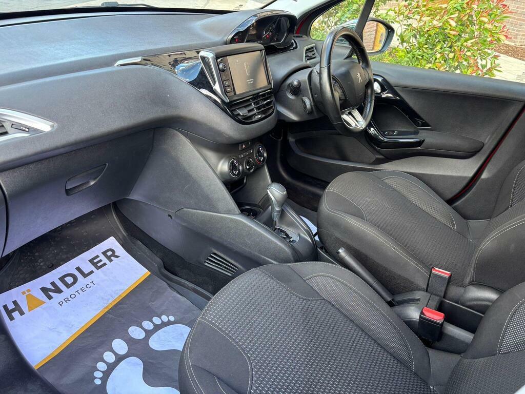 Peugeot 208 1.2 Puretech Allure Eat Euro 6 S S Red #3