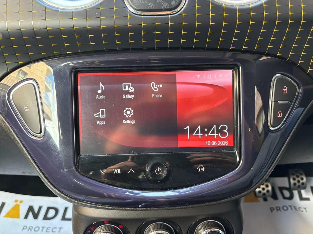 Vauxhall Adam 1.4I Jam White #43