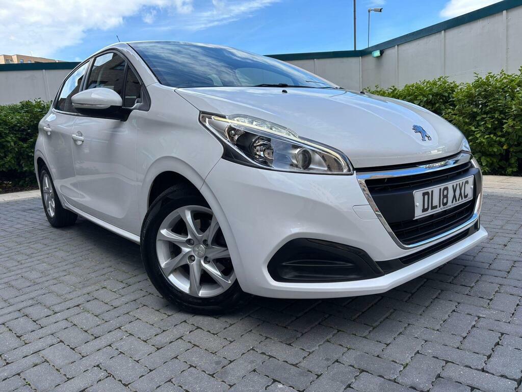 Peugeot 208 1.2 Puretech Active Euro 6 S S White #6