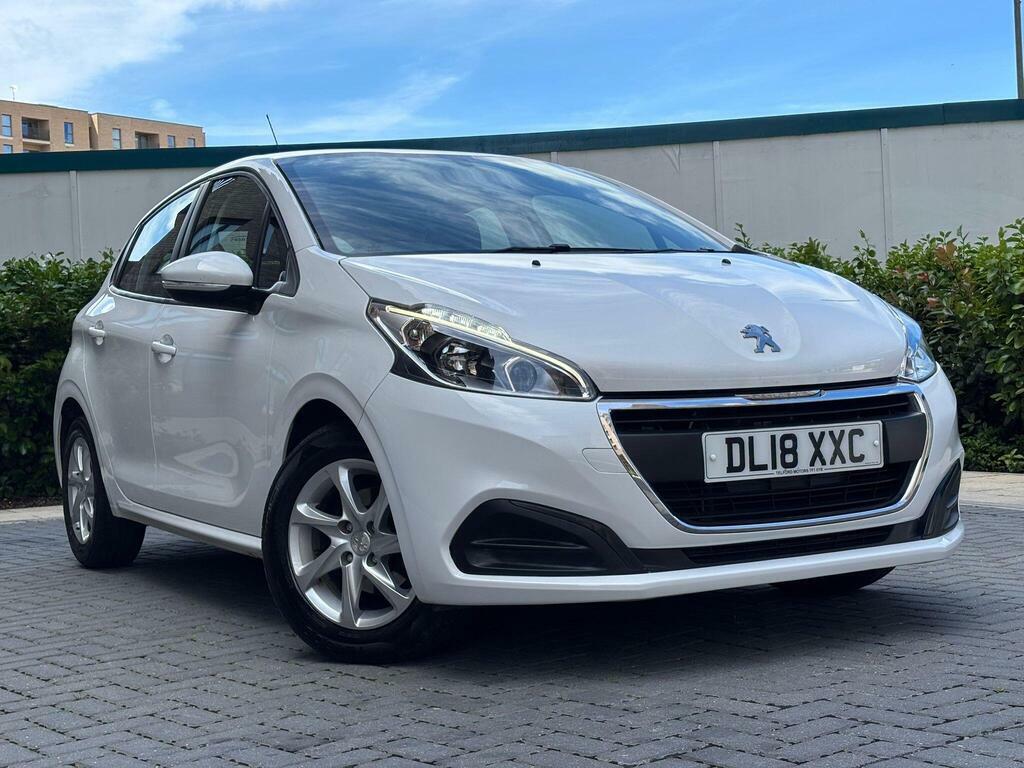 Peugeot 208 Active White #7