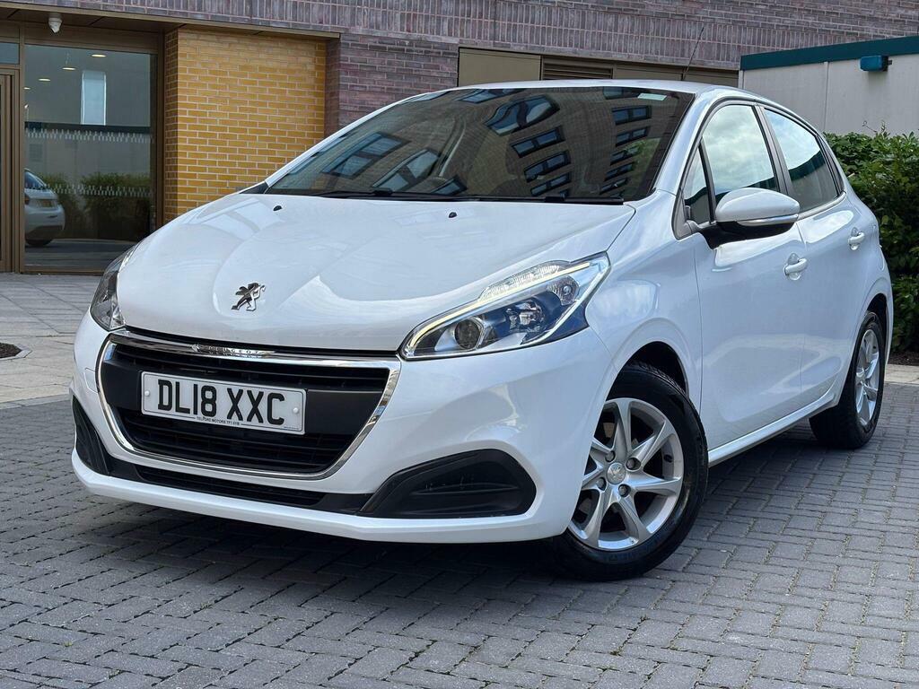 Peugeot 208 Active White #15