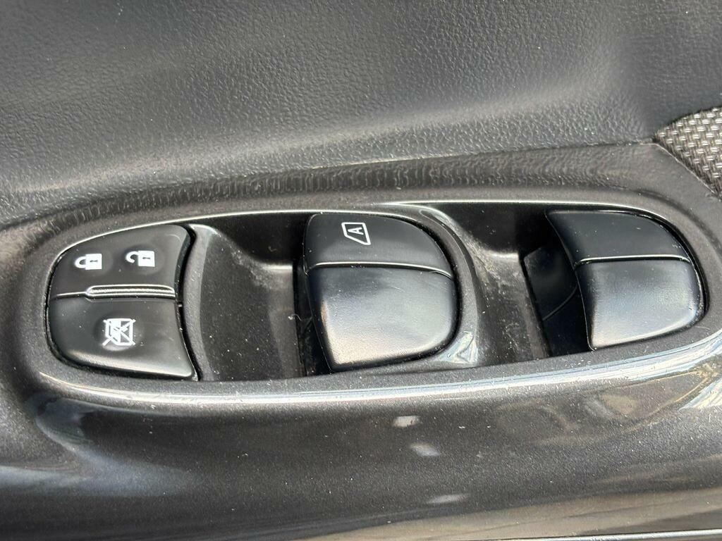 Nissan Juke Bose Personal Edition Silver #43