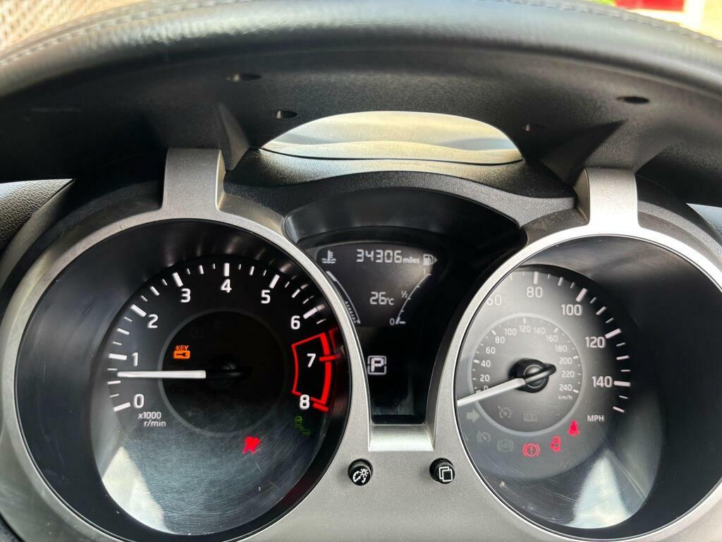 Nissan Juke Bose Personal Edition Silver #55