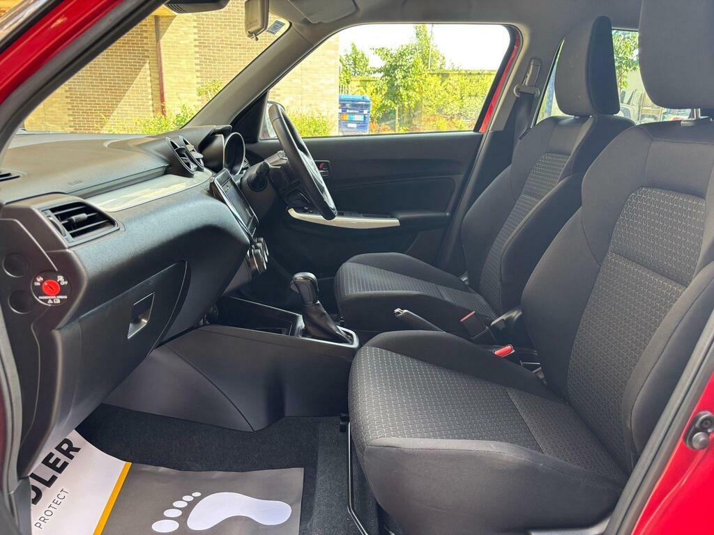 Suzuki Swift 1.2 Dualjet Attitude 201919 White #63