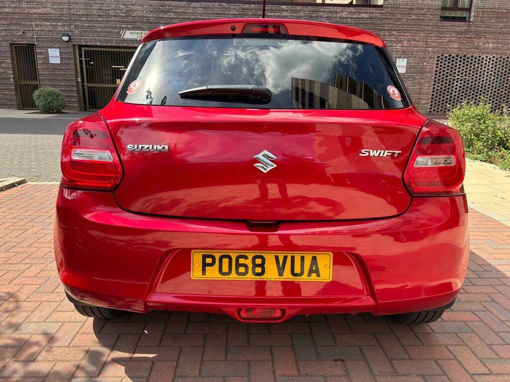 Suzuki Swift 1.2 Dualjet Attitude 201919 White #32