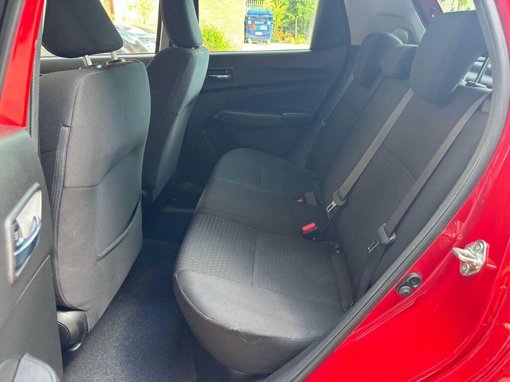 Suzuki Swift 1.2 Dualjet Attitude 201919 White #42