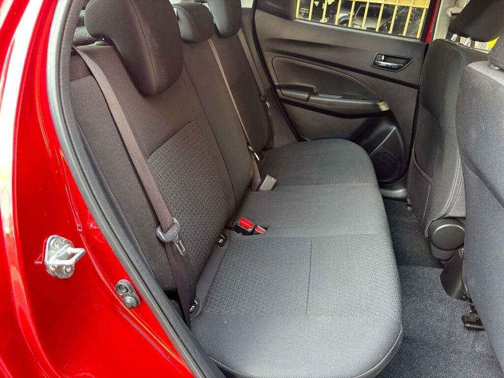 Suzuki Swift 1.2 Dualjet Attitude 201919 White #43