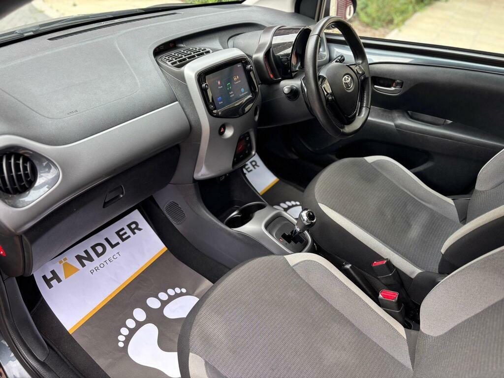 Toyota Aygo 1.0 Vvt-i X-trend X-shift Euro 6 Grey #4