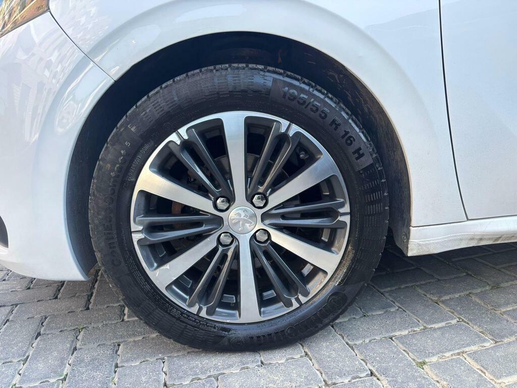 Peugeot 208 1.2 Puretech Active Euro 6 Blue #42