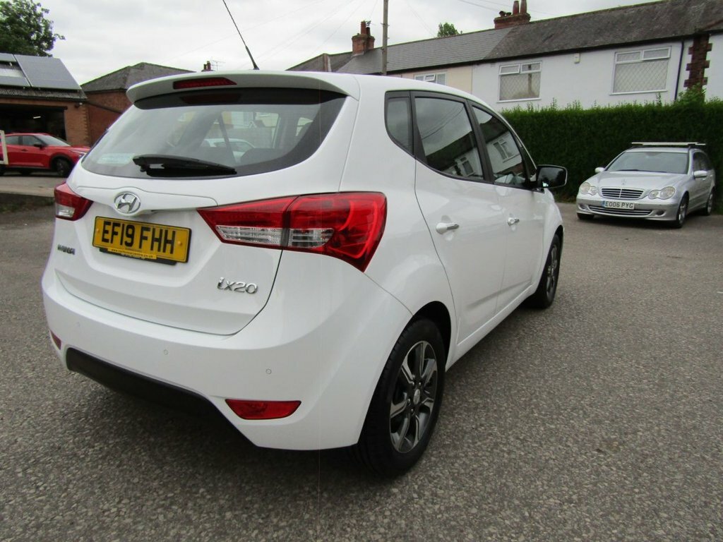 Hyundai Ix20 1.6L Se Nav White #4